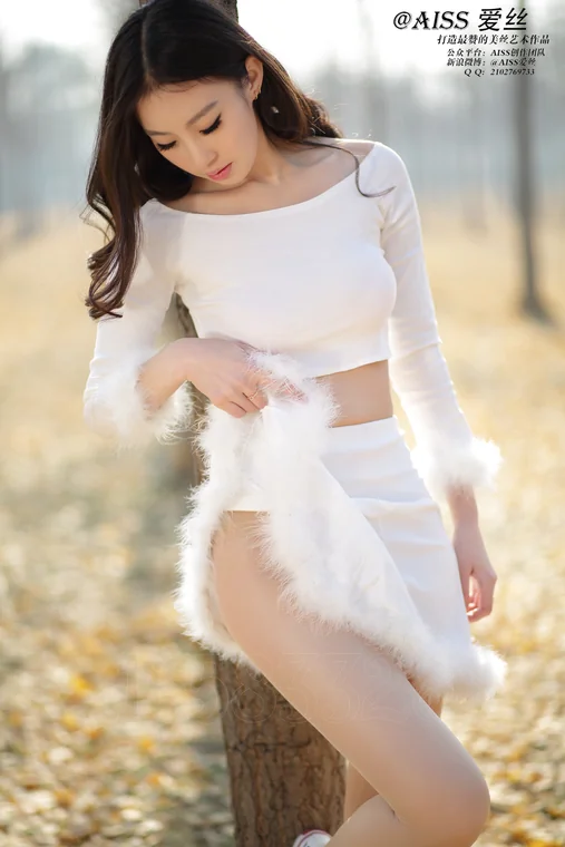 [AISS] 钻石版 Vol.F4040 白日丝想家 2015.01.04 preview 10