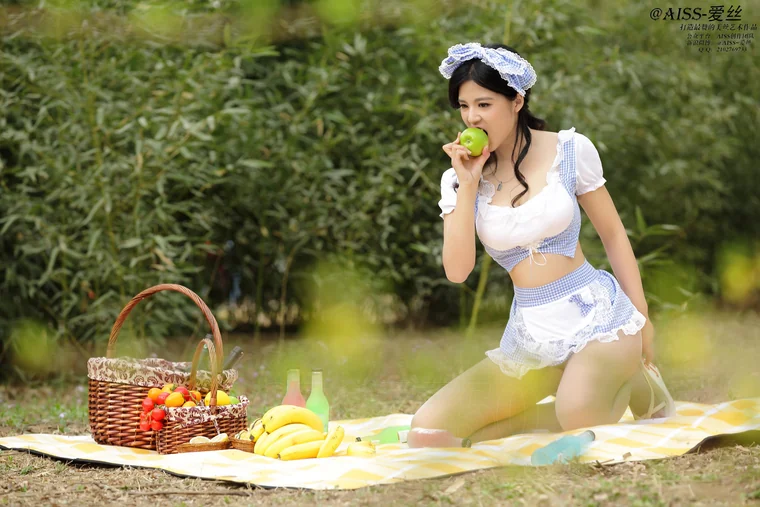 [AISS] 钻石版 Vol.F5012 假日野餐 2015.05.09 preview 14