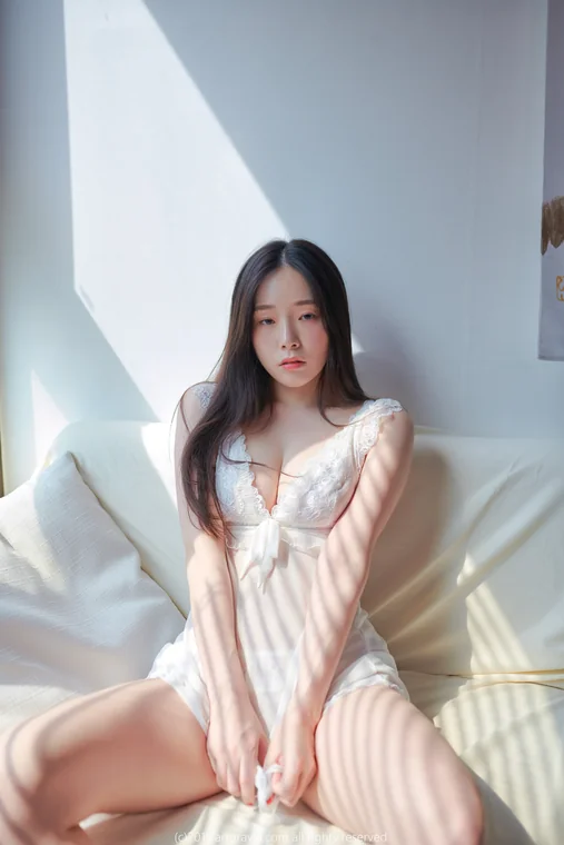 [ArtGravia] Vol.102 Pia (피아) preview 1