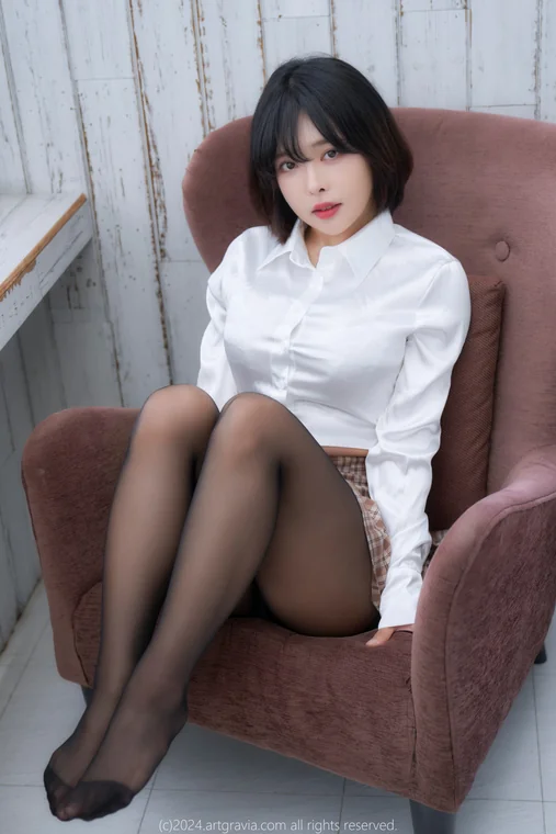 [ArtGravia] Vol.622 Areumm (다움) Photobook Set.01 preview 3