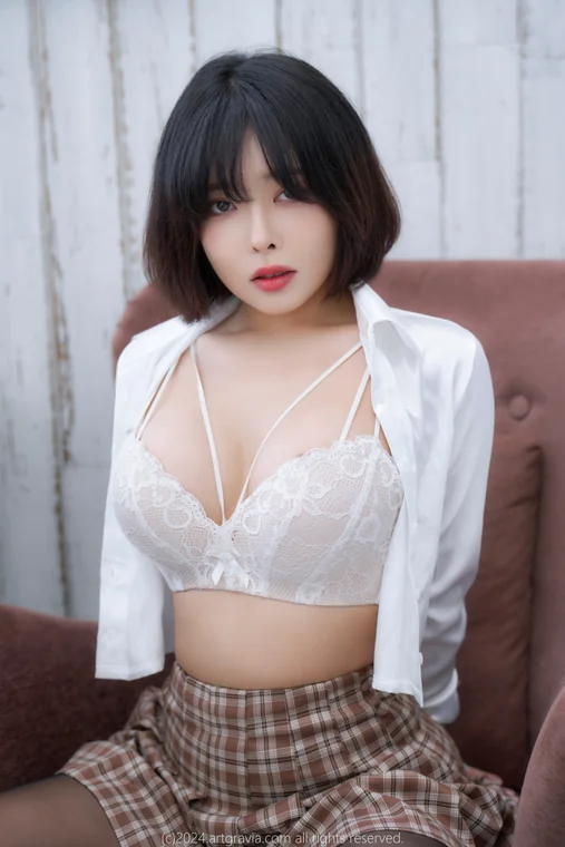 [ArtGravia] Vol.622 Areumm (다움) Photobook Set.01 preview 9