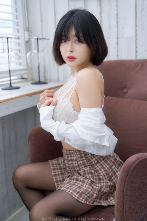 [ArtGravia] Vol.622 Areumm (다움) Photobook Set.01 preview 11