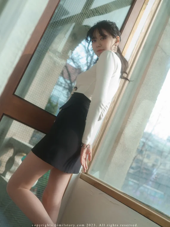 [Bimilstory] Nara (나라) - Vol.31 Senorita preview 3