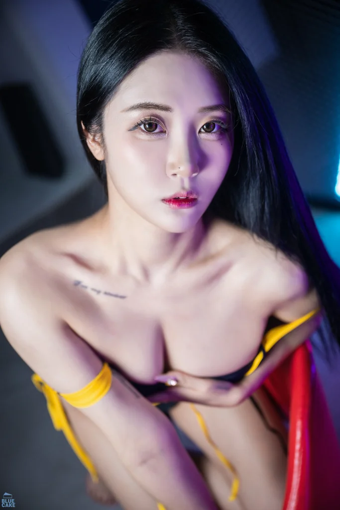 [BLUECAKE] Bomi (보미) - Black & Yellow (+RED Ver) preview 52
