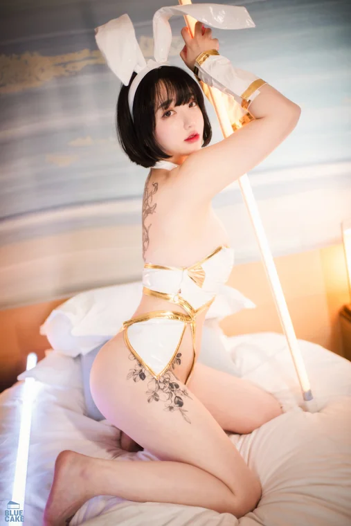 [BLUECAKE] Son Ye-Eun (손예은) - BunnyLuXXX preview 18
