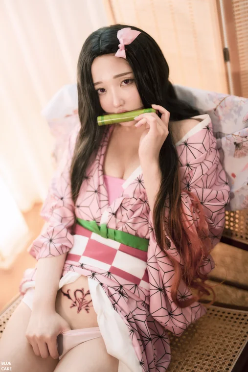 [BLUECAKE] Son Ye-Eun (손예은) - Pink Oni preview 2