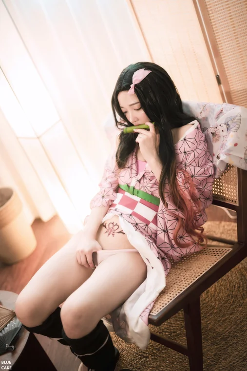 [BLUECAKE] Son Ye-Eun (손예은) - Pink Oni preview 4