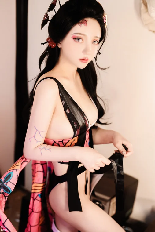 [BLUECAKE] Son Ye-Eun (손예은) - RED ONI preview 16