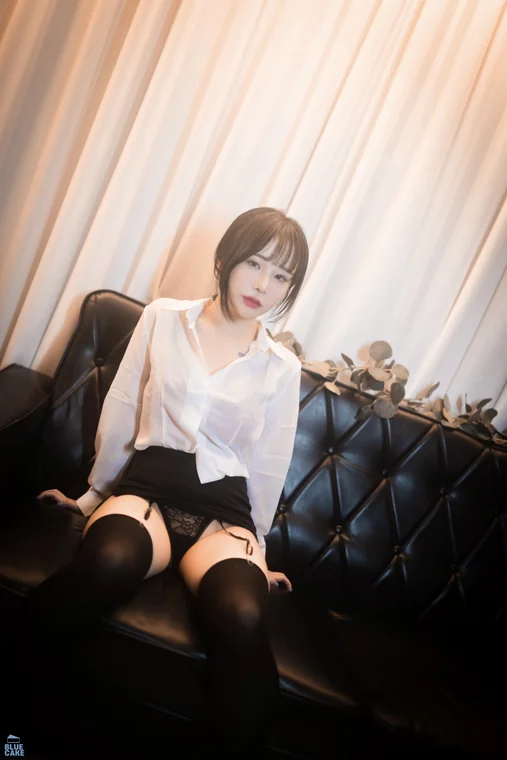 [BLUECAKE] Yeji (예지) - Cat Play preview 3