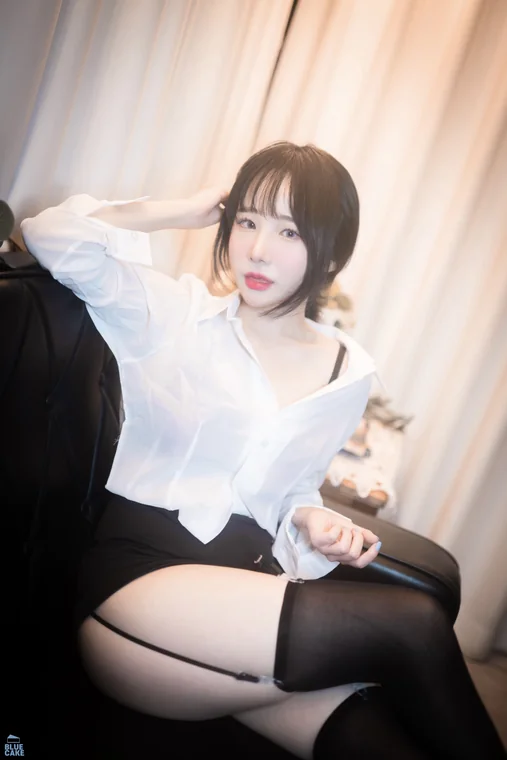 [BLUECAKE] Yeji (예지) - Cat Play preview 4