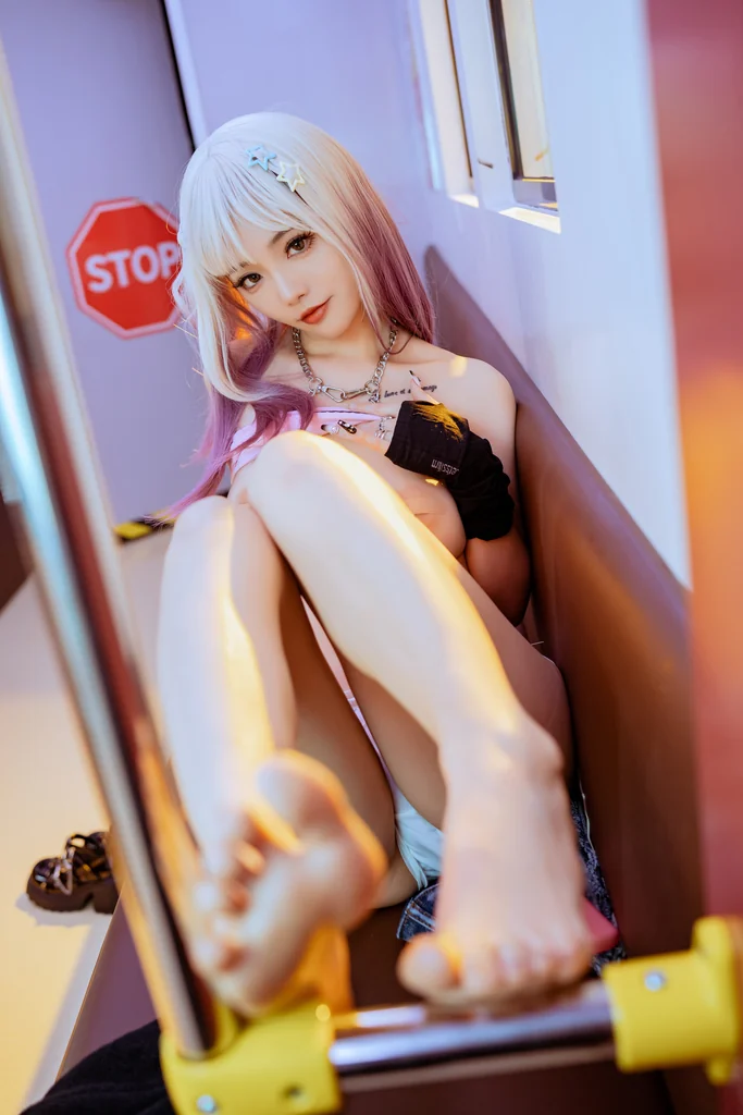 [Coser] 桃良阿宅 - 地铁 preview 9