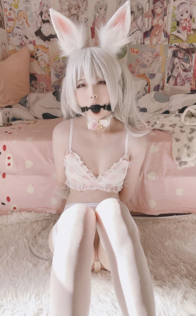 [Coser] 习呆呆 - 工口兔口塞跳蛋 preview 1
