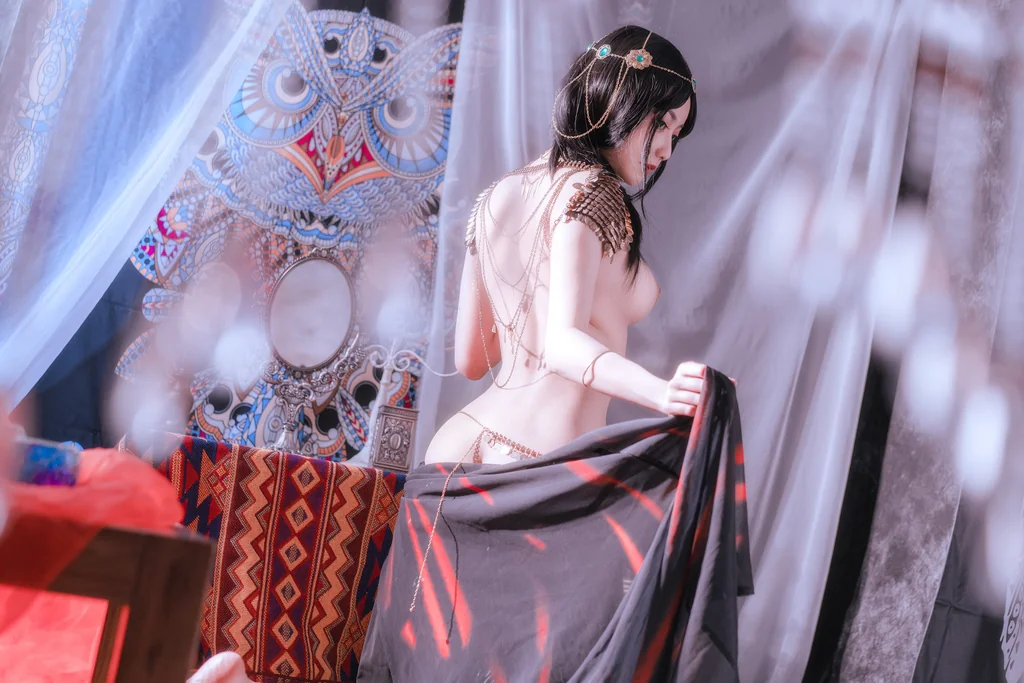 [Coser] 黄金二逼王 - 绿洲舞娘 preview 16
