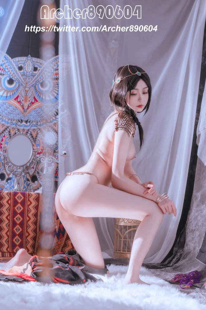 [Coser] 黄金二逼王 - 绿洲舞娘 preview 24