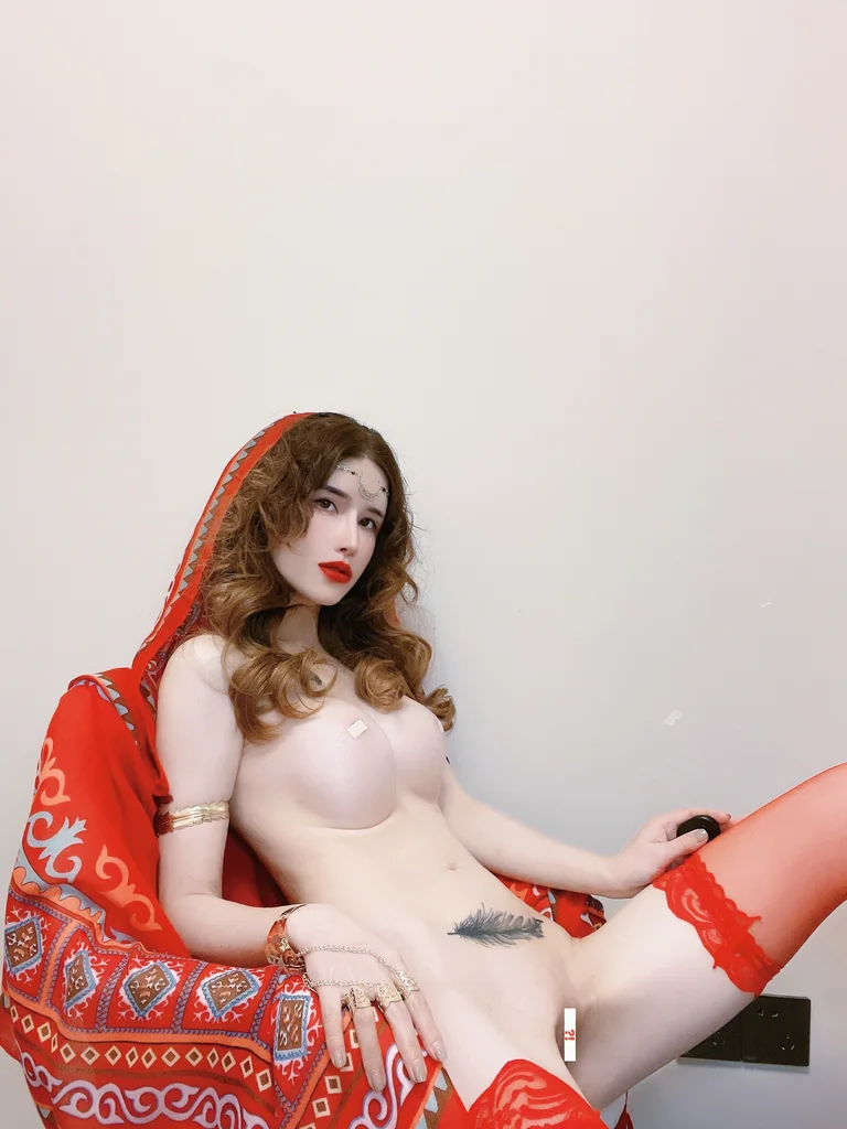 [Coser] 鹿八岁 - 红 preview 22