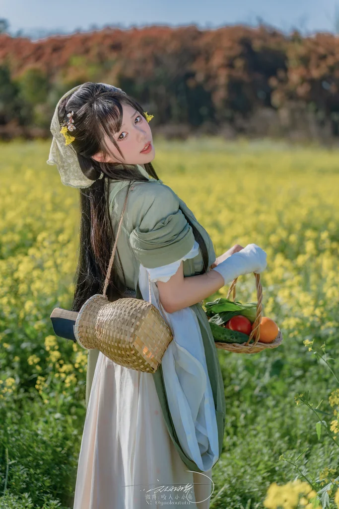 [Coser] 黏黏团子兔 - 田耕记 preview 6
