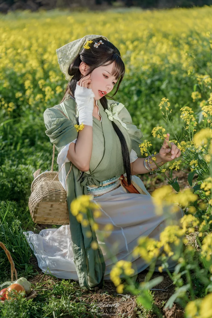 [Coser] 黏黏团子兔 - 田耕记 preview 14