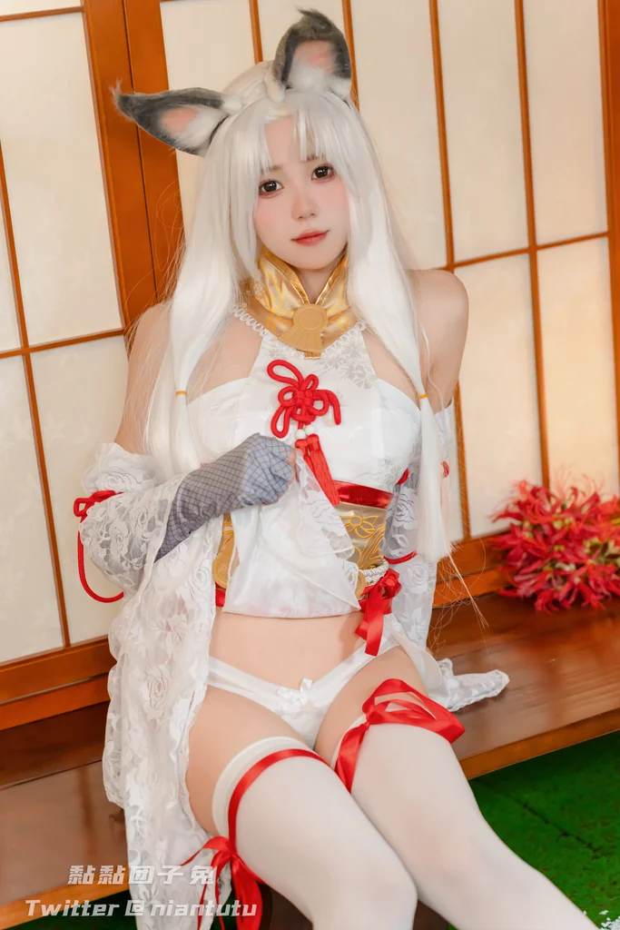 [Coser] 黏黏团子兔 - 白丝胡桃 preview 15