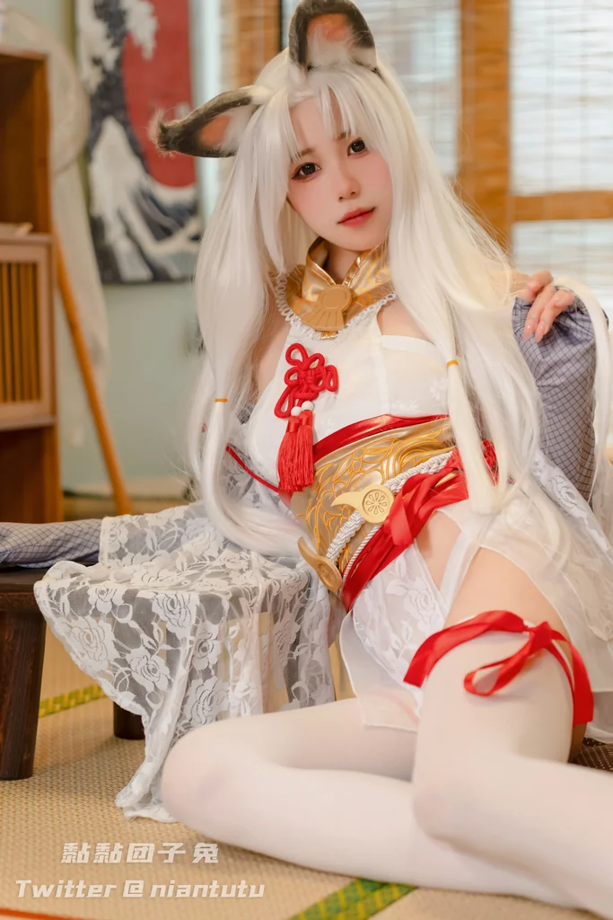 [Coser] 黏黏团子兔 - 白丝胡桃 preview 22