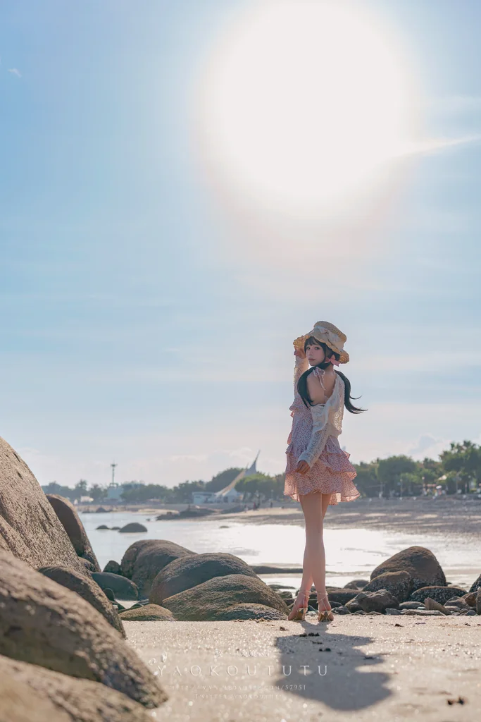 [Coser] 黏黏团子兔 - 邻家小妹&日不落 preview 3