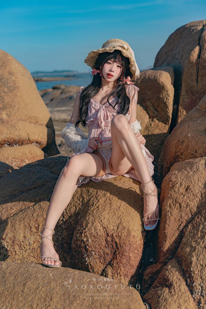 [Coser] 黏黏团子兔 - 邻家小妹&日不落 preview 10