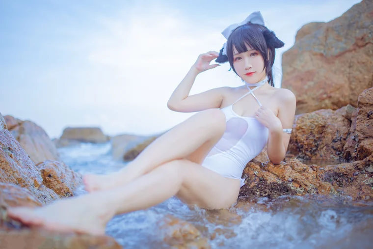 [Coser] 抖娘-利世 抖娘×不呆猫 獒犬海边泳装 preview 21