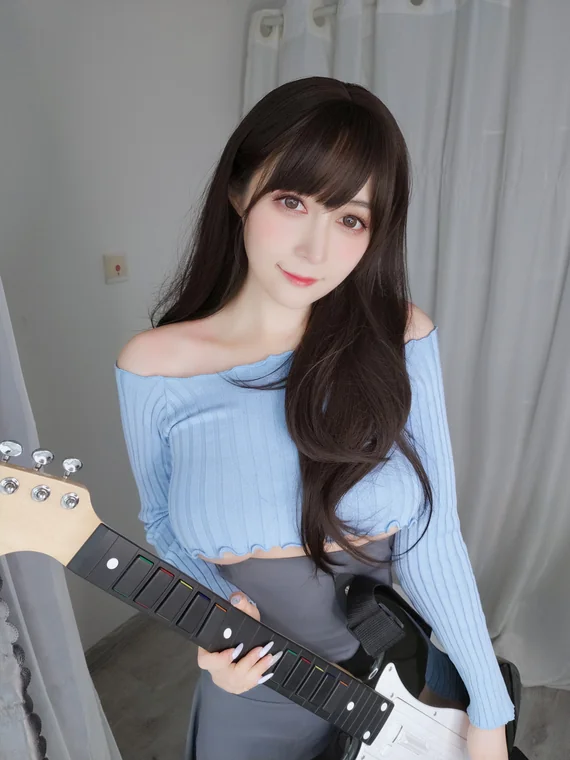 [Coser] 白银81 吉他妹妹 preview 6