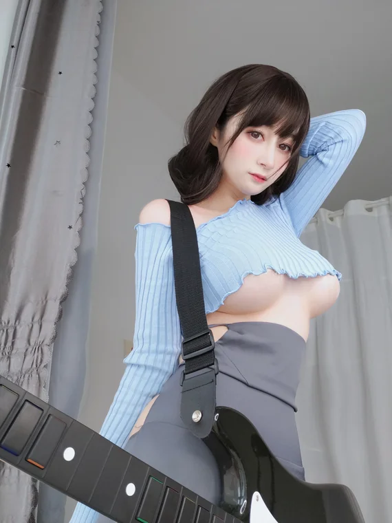 [Coser] 白银81 吉他妹妹 preview 22