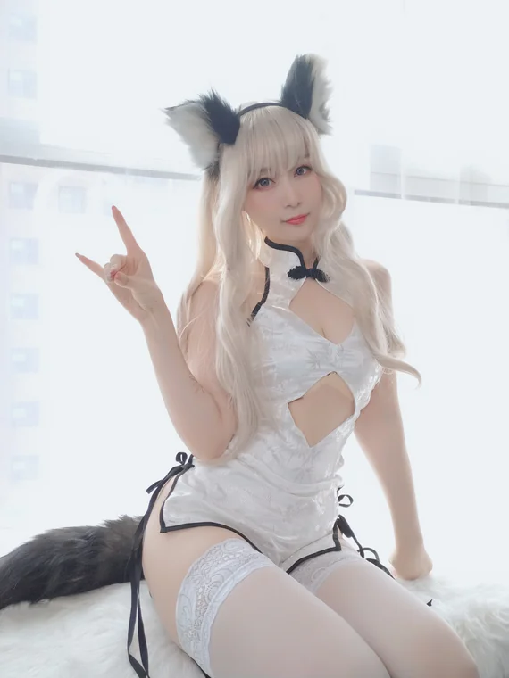 [Coser] 白银81 小白狼 preview 1