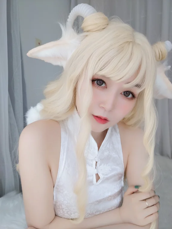 [Coser] 白银81 白旗袍 preview 11
