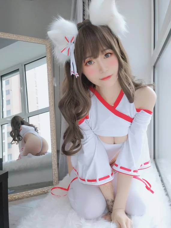 [Coser] 白银81 神社饲养的小狐狸 preview 20