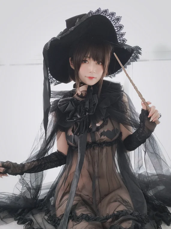 [Coser] 白银81 见习魔女 preview 2