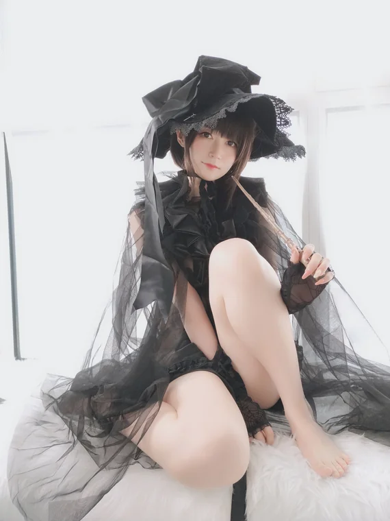 [Coser] 白银81 见习魔女 preview 3
