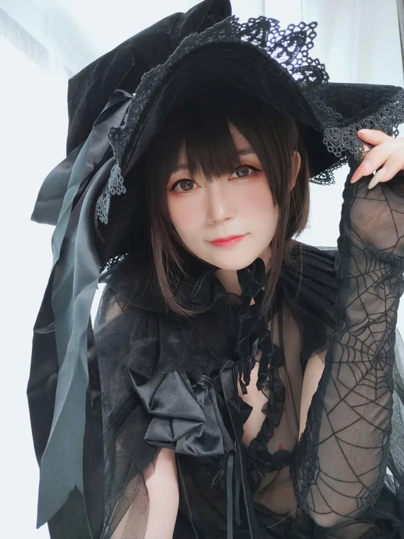 [Coser] 白银81 见习魔女 preview 13