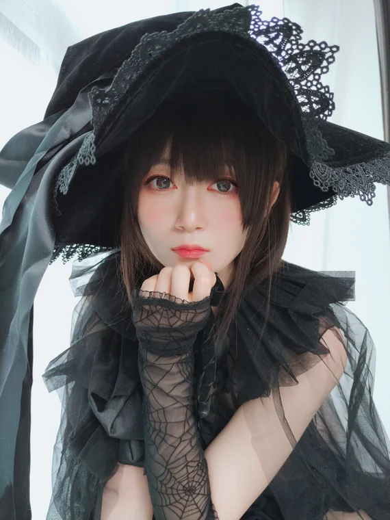 [Coser] 白银81 见习魔女 preview 17