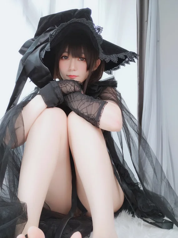 [Coser] 白银81 见习魔女 preview 18