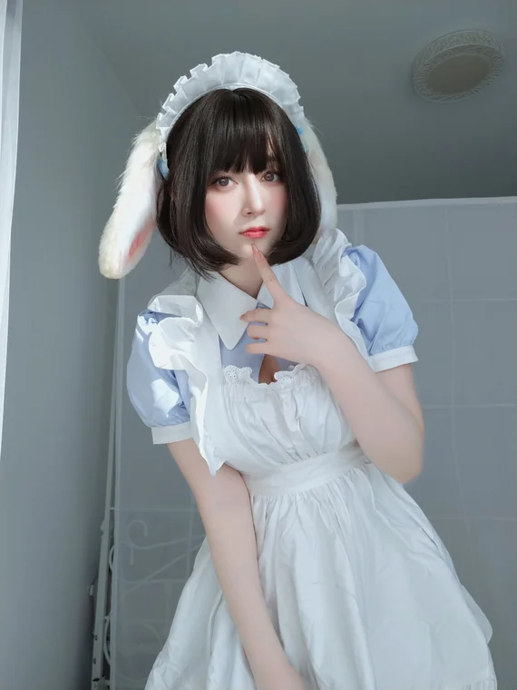 [Coser] 白银81 Vol.96 兔女仆 preview 24