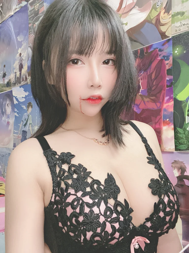 [Coser] 抱走莫子aa Vol.021 限量手机自拍 preview 19
