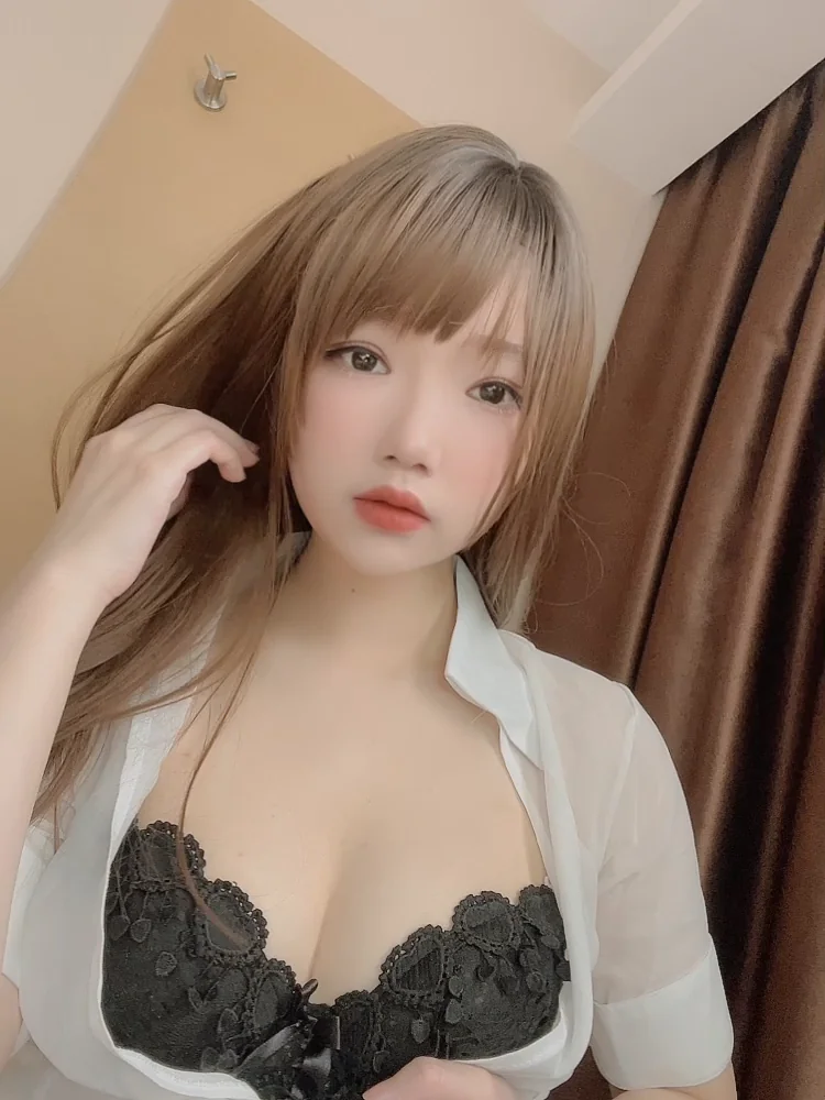 [Coser] 雪晴Astra (雪晴嘟嘟) Vol.032 眼镜小秘书 video 113