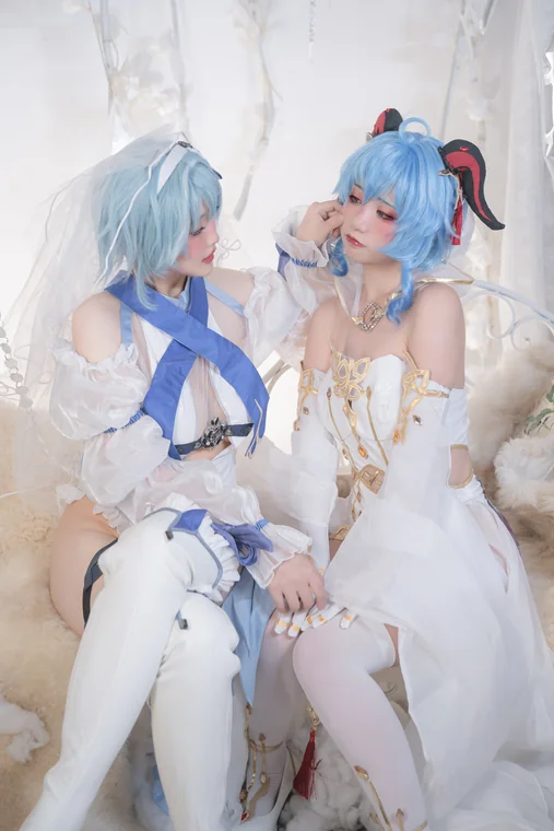 [Coser] Chinese 爆机少女喵小吉 - 12月T3 双子：最强冰雪组合 preview 21