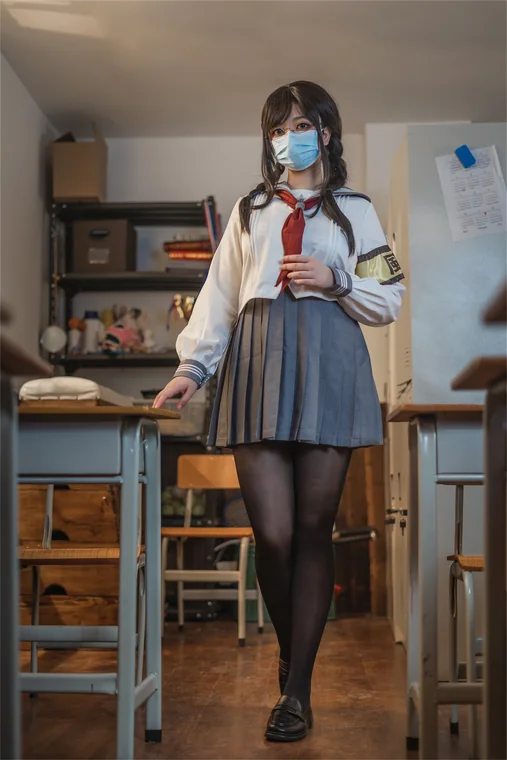 [Coser] Chinese 啊日日 - 放课后风纪 preview 8