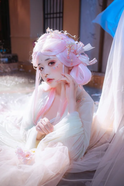 [Coser] Chinese 爆机少女喵小吉 - 临江仙 preview 5
