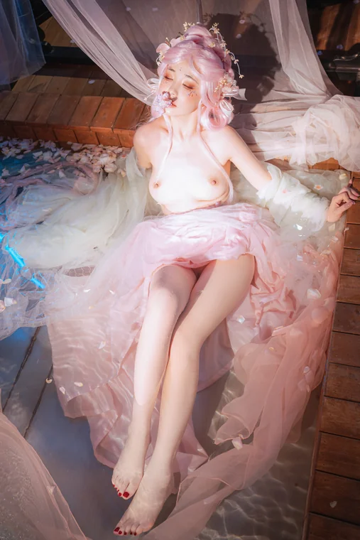 [Coser] Chinese 爆机少女喵小吉 - 临江仙 preview 22