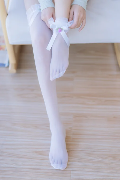 [Coser] Chinese 过期米线线喵 - 小娇妻 preview 6