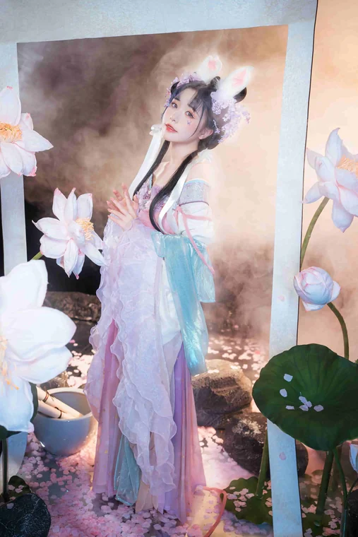 [Coser] Chinese 爆机少女喵小吉 - 绮怀 preview 2