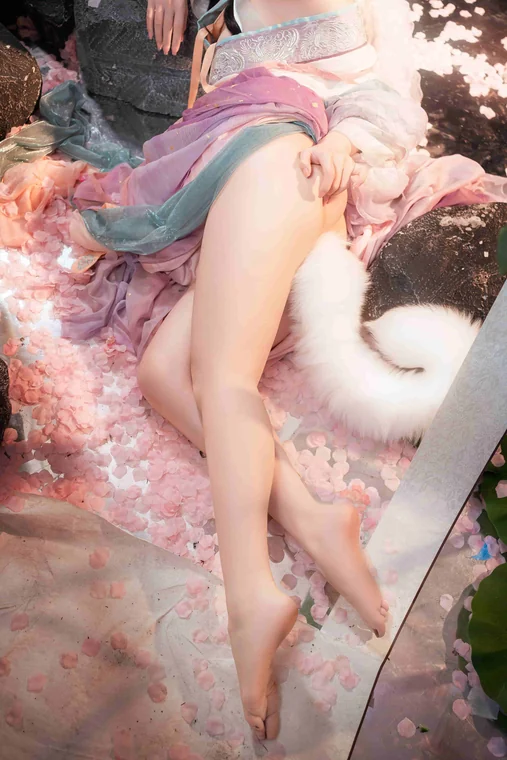 [Coser] Chinese 爆机少女喵小吉 - 绮怀 preview 6