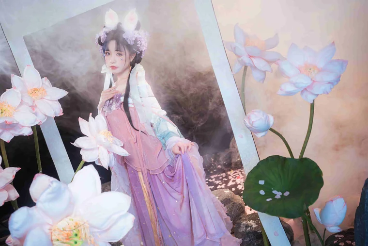 [Coser] Chinese 爆机少女喵小吉 - 绮怀 preview 24