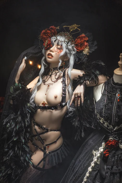 [Coser] Chinese 爆机少女喵小吉 - 鸦 preview 22