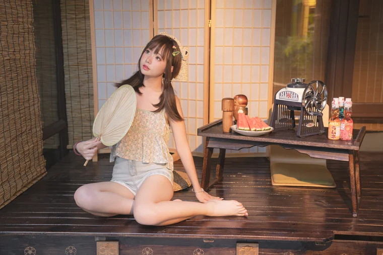 [Coser] Chinese 爆机少女喵小吉 - 小吉的小镇生活 preview 8