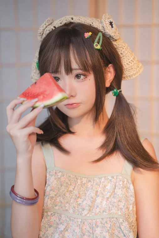 [Coser] Chinese 爆机少女喵小吉 - 小吉的小镇生活 preview 16
